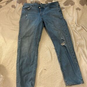 Levi’s straight leg